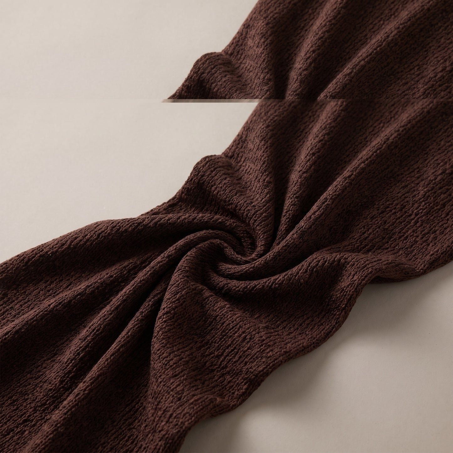 🧶Časovo obmedzená zľava 50 %✨Pletená midi sukňa s rozparkom vpredu, splývavá a priliehavá, nevyhnutnosť pre elegantný a profesionálny vzhľad.