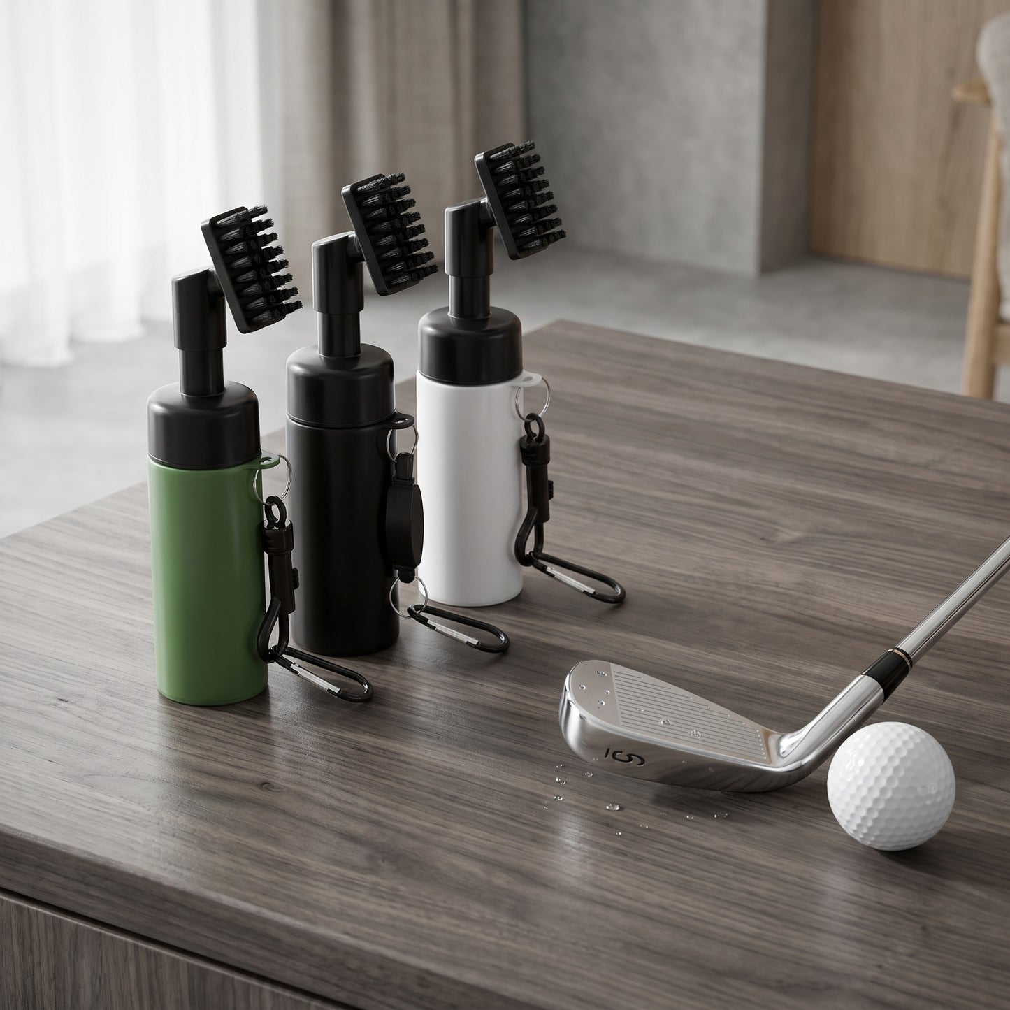 ⛳Čistiaca kefka na golfové palice 3 v 1 s funkciou Press-to-Spray｜Čistenie drážok a piesku jedným kliknutím🧼