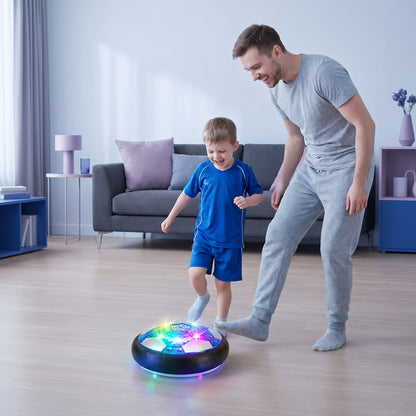 Plávajúca futbalová lopta pre deti s ochrannou penovou výplňou a farebnými LED svetielkami, na použitie v interiéri aj exteriéri, od 3 rokov