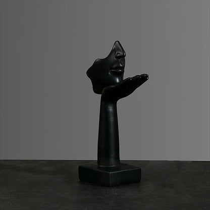 Minimalistická abstraktná figurálna socha