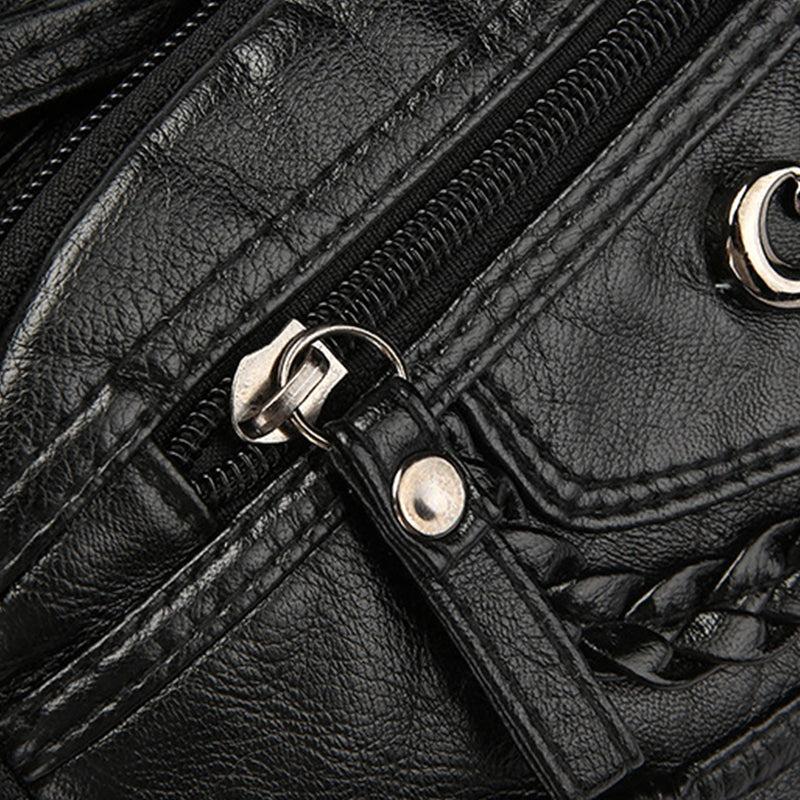 Dámska crossbody taška z jemnej PU kože s viacerými vreckami