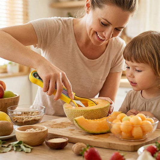 🍉 Posuňte prípravu ovocia na novú úroveň – multifunkčná sada 3 v 1 s lyžičkou na melón a vyrezávacím nožom! ✨
