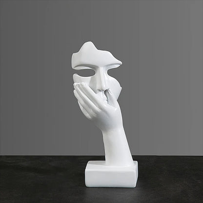 Minimalistická abstraktná figurálna socha