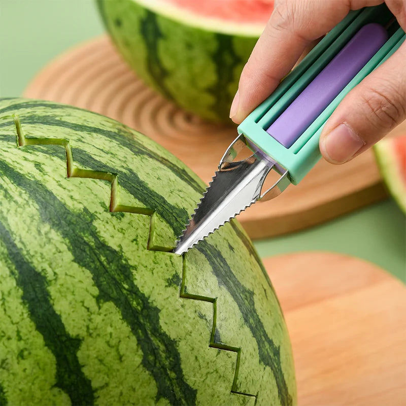 🍉 Posuňte prípravu ovocia na novú úroveň – multifunkčná sada 3 v 1 s lyžičkou na melón a vyrezávacím nožom! ✨