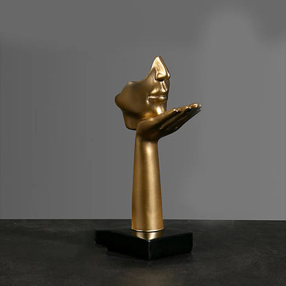 Minimalistická abstraktná figurálna socha