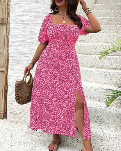 Maxi šaty vo veľkosti Plus Size s rozparkom a kvetinovým potlačou v štýle boho