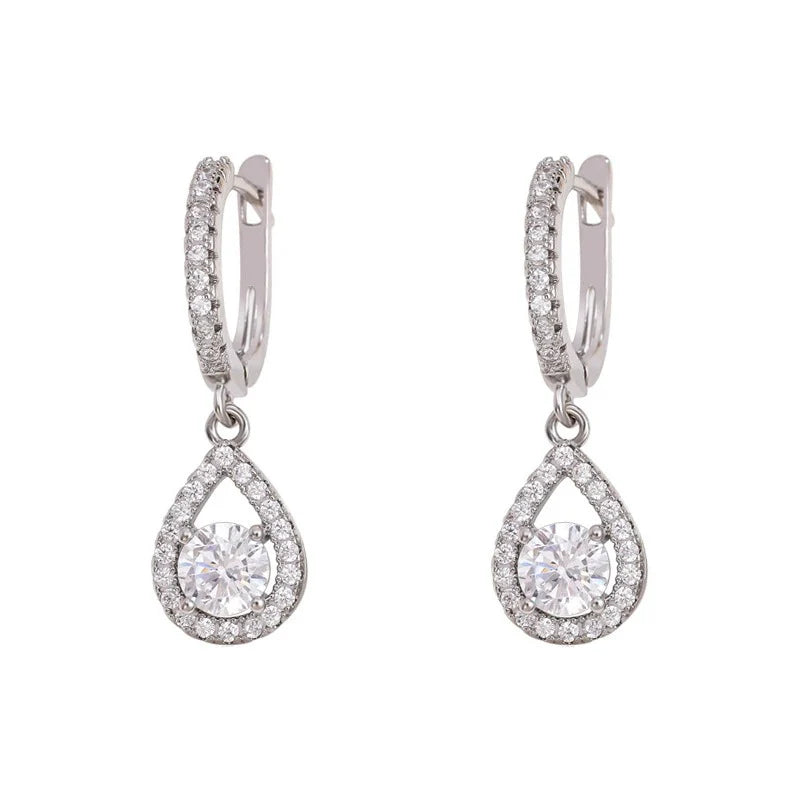 💎Elegantné kruhové náušnice s visiacou kvapkou
