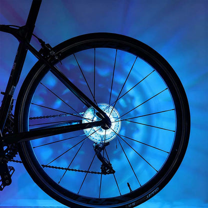 LED svetlo na náboji kolesa bicykla pre nočnú jazdu