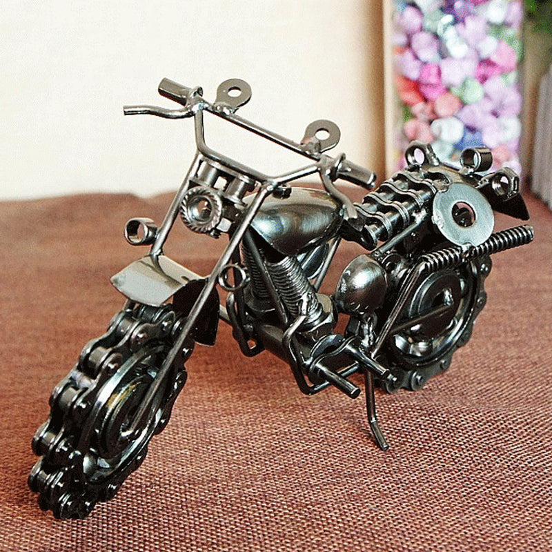 🎁Posledných 50 sád k dispozícii 📿Náhrdelník s ružami zadarmo🎁⚡Ručne vyrobený železný model motocykla